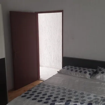 아파트 Apartment Marica