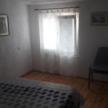 Apartment Marica 아파트 비르
